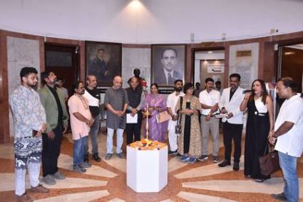 “UJJAL” An Exhibition Of Paintings & Sculpture By 6 Renowned Artists In Jehangar Art Gallery