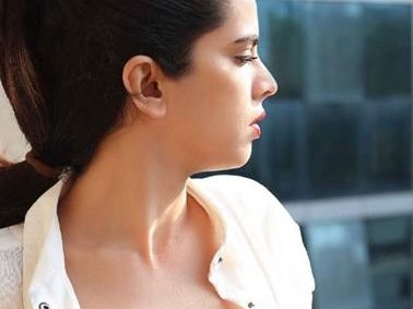 Actress Siddiquee Sumbool Faizani Has The Distinction of Working as Model For Many Commercial Print And Video Advt